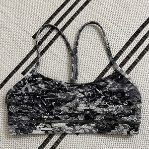 Lululemon Flow Y Bra